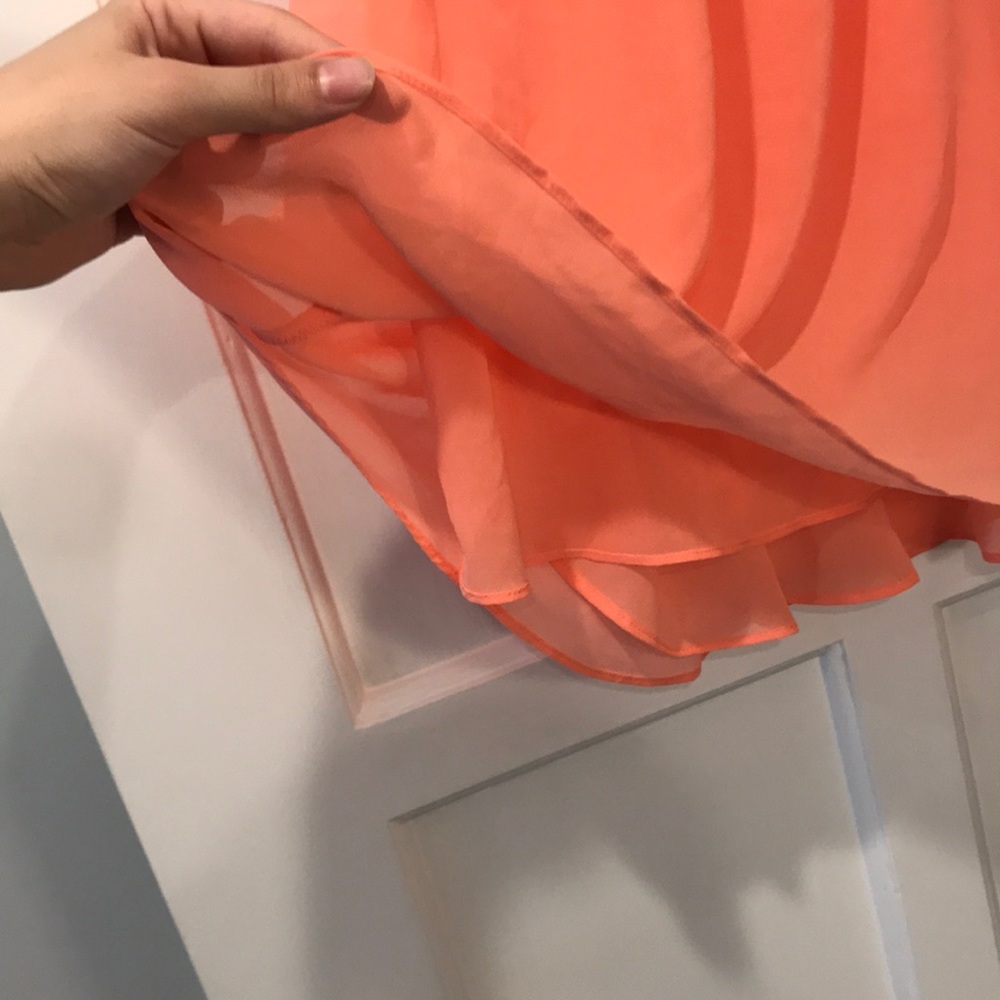 Bright Strappy Back Tank - Picture 3 of 4